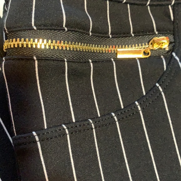 Stretchy pin stripe pants - Picture 2 of 2